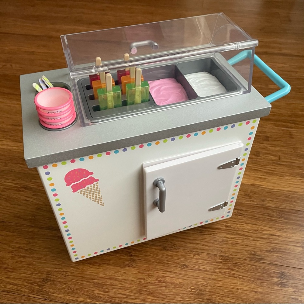 ⛔️American Girl Ice Cream Cart (retired)